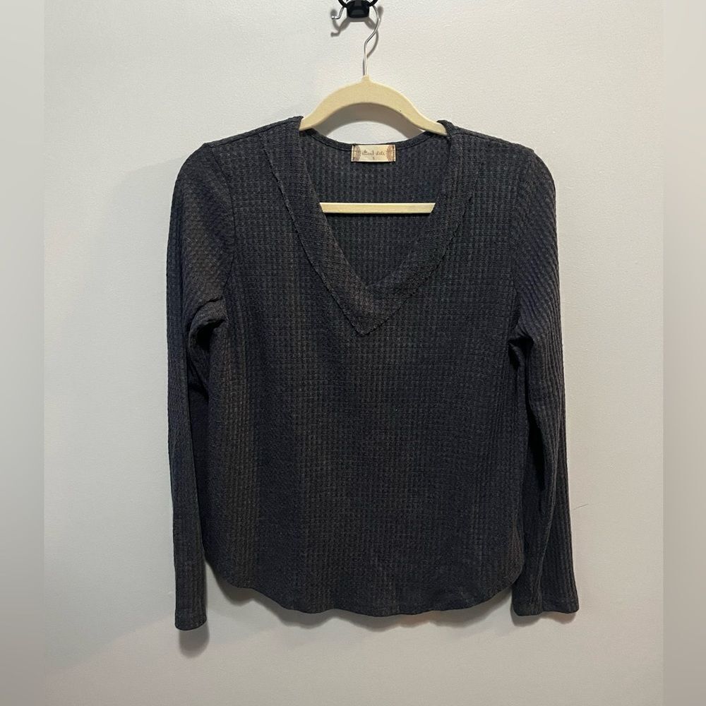 Altar’d State Waffle Knit Heather Blue V Neck Shirt S
